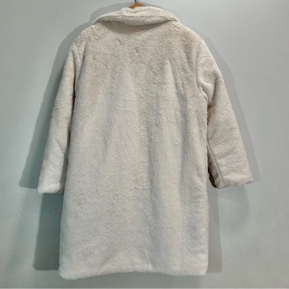 NWOT  Cream Faux Fur Vegan Jacket Coat Unbranded Womens Size L - Picture 2 of 3